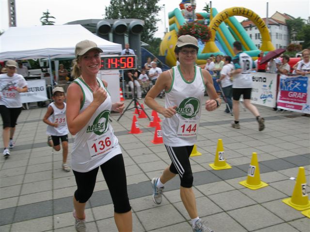 ../Images/BenefizlaufMerseburg2010 (33).jpg